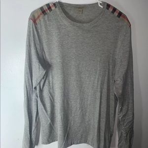 burberry brit long sleeve T-shirt Size Medium